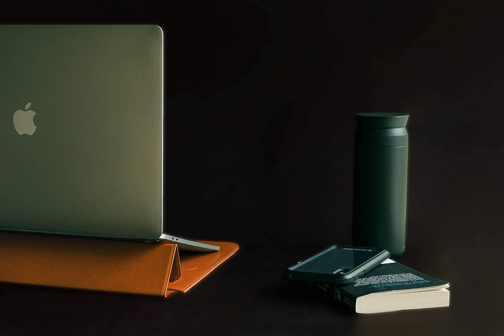 13 Inch Leather MacBook Sleeve Case with Raised Stand C411852