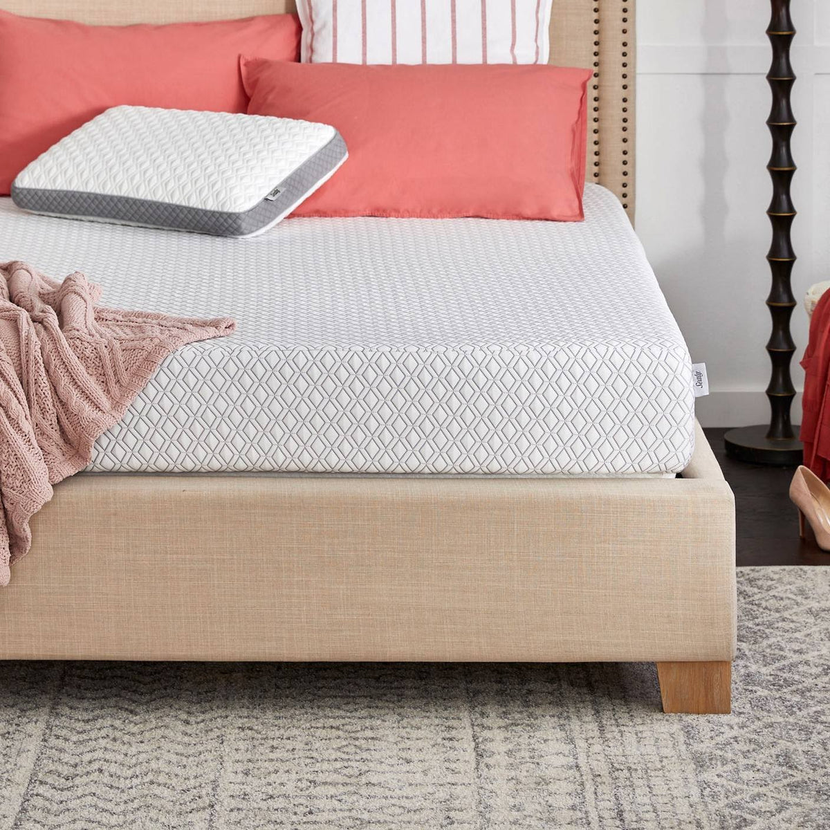 Queen Memory Foam Mattress-in-a-Box with Cool & Clean Cover Q567