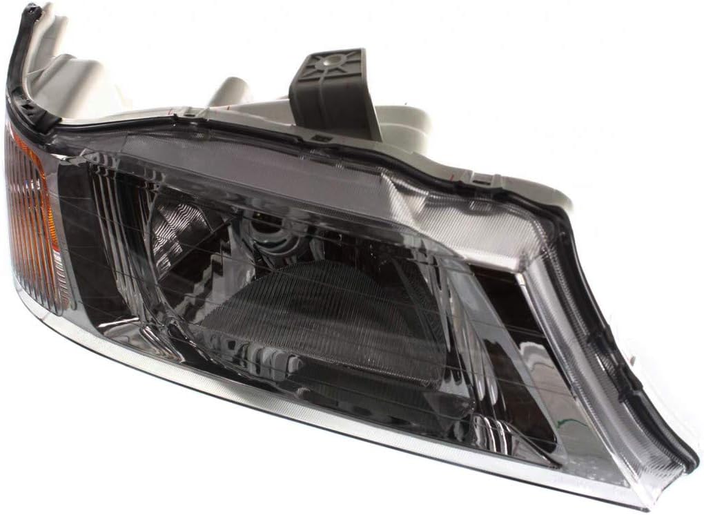 Passenger Side Headlight Assembly Pack of 2 O5130
