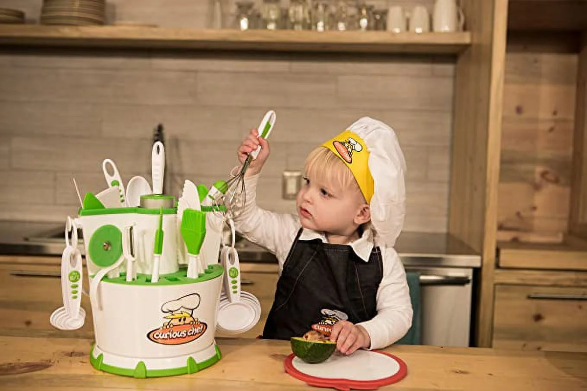 30-Piece White/Green Plastic Cookware Set with Real Utensils P283645