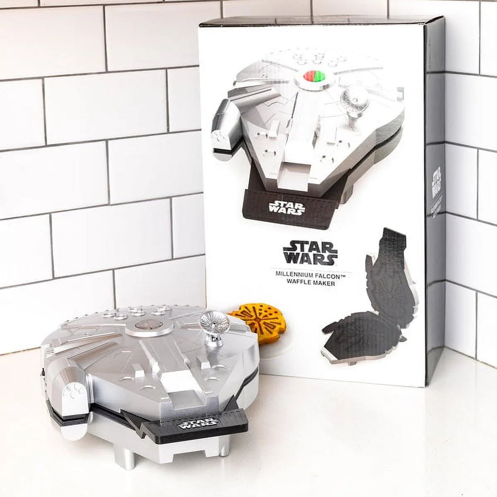 Star Wars Millennium Falcon Waffle Maker H840