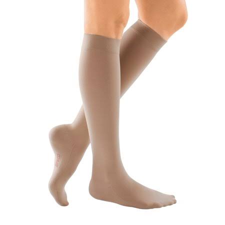 20-30 mmHg Calf High Closed-Toe Compression Stockings T34456
