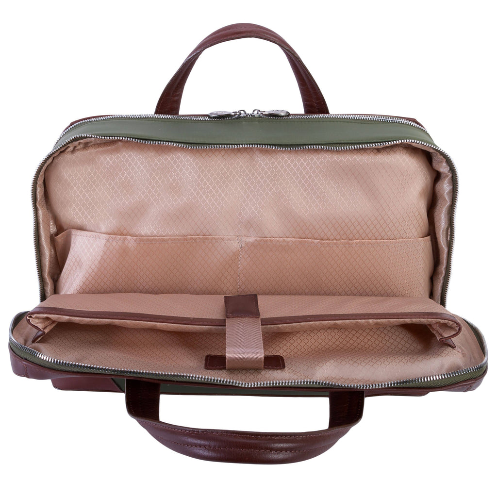 Notebook carrying case D330148