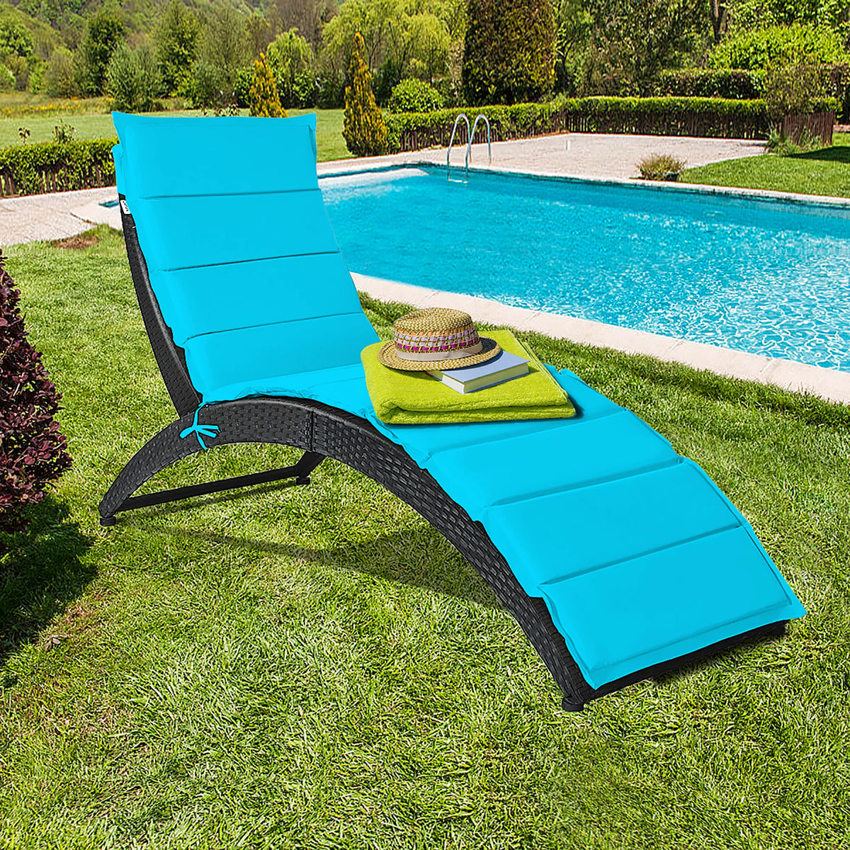 Folding Patio Rattan Lounge Chair Chaise Cushioned Red E256767