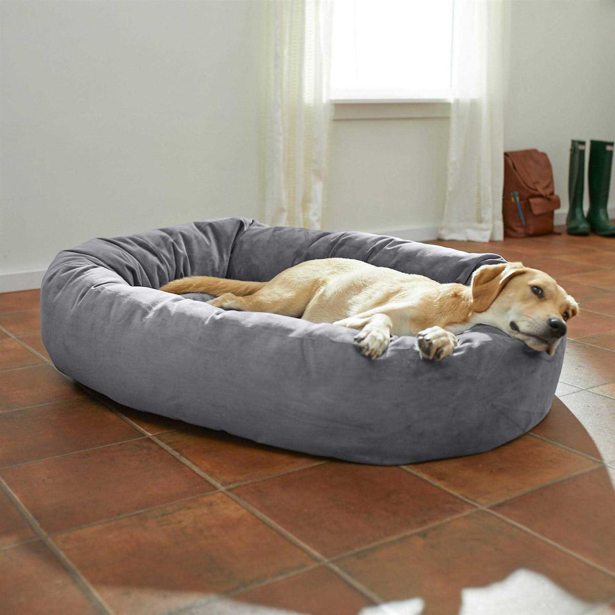 Velvet Round Bolster Dog Bed I768541