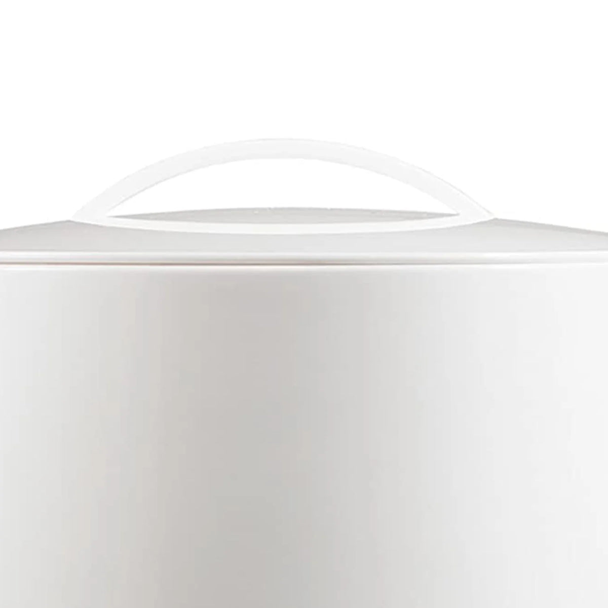 White 32 oz Electric Kettle R6601