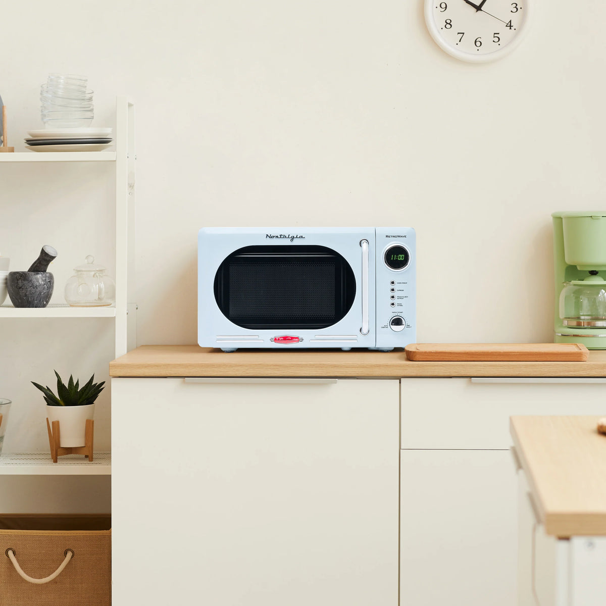 Blue 0.7 Cubic Foot 700-Watt Countertop Microwave Oven A15706