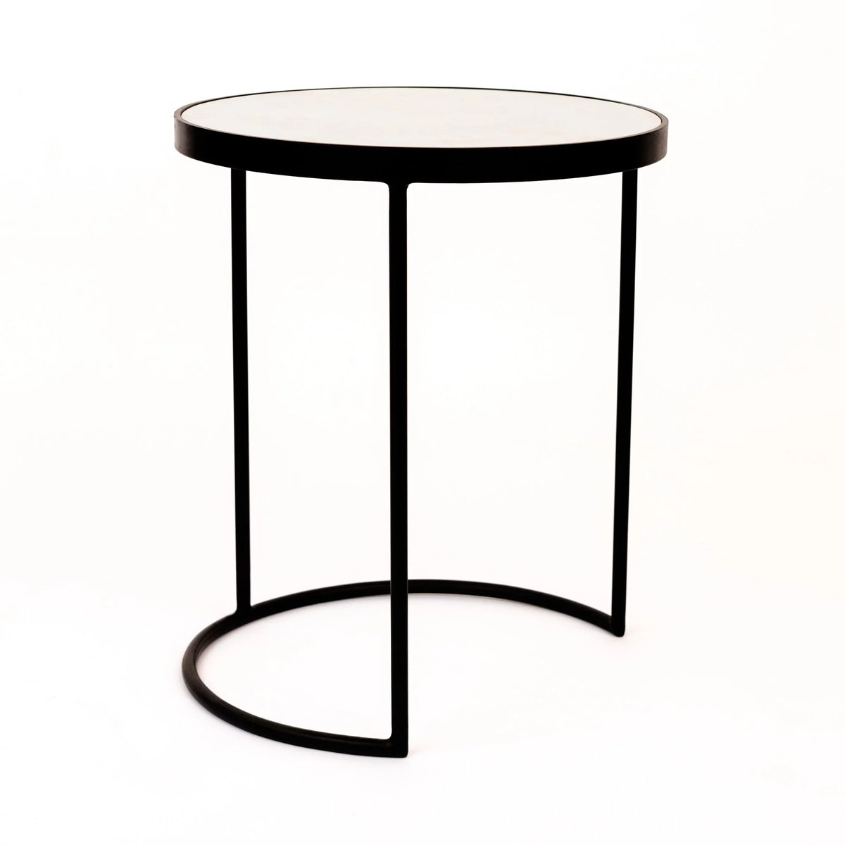 Round Marble Nesting Tables I387