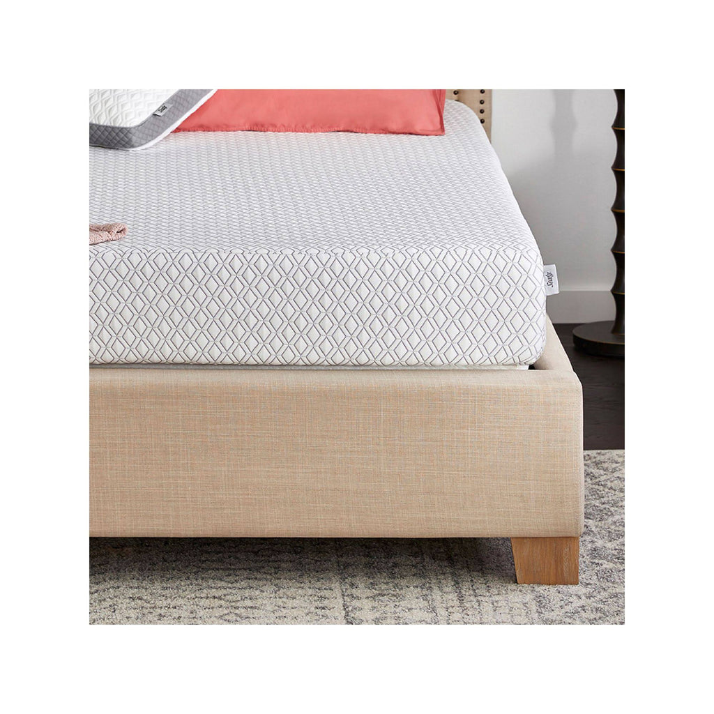 Queen Memory Foam Mattress-in-a-Box with Cool & Clean Cover Q567