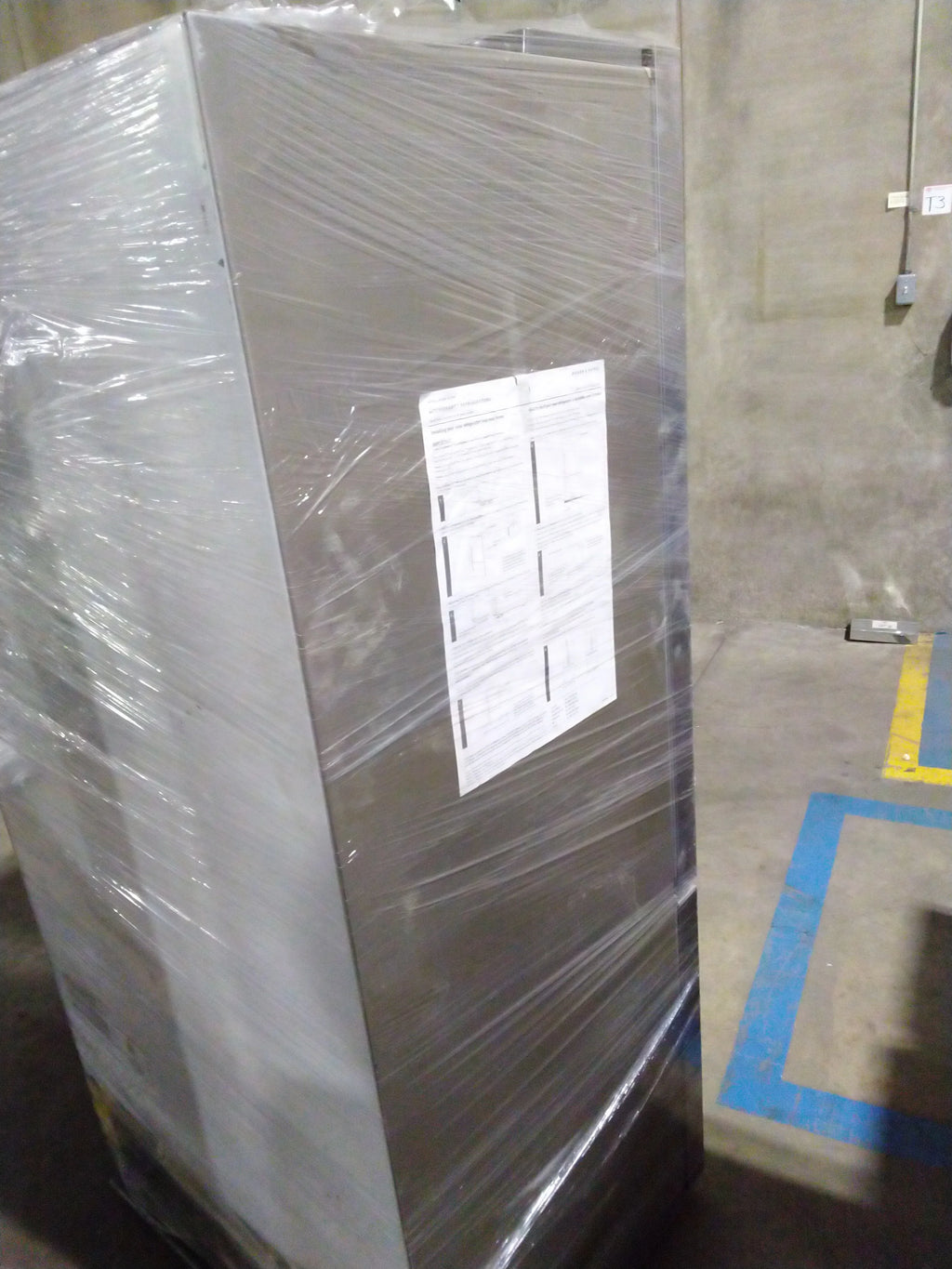 20 Cu Ft 36 Inch Fridge I682050