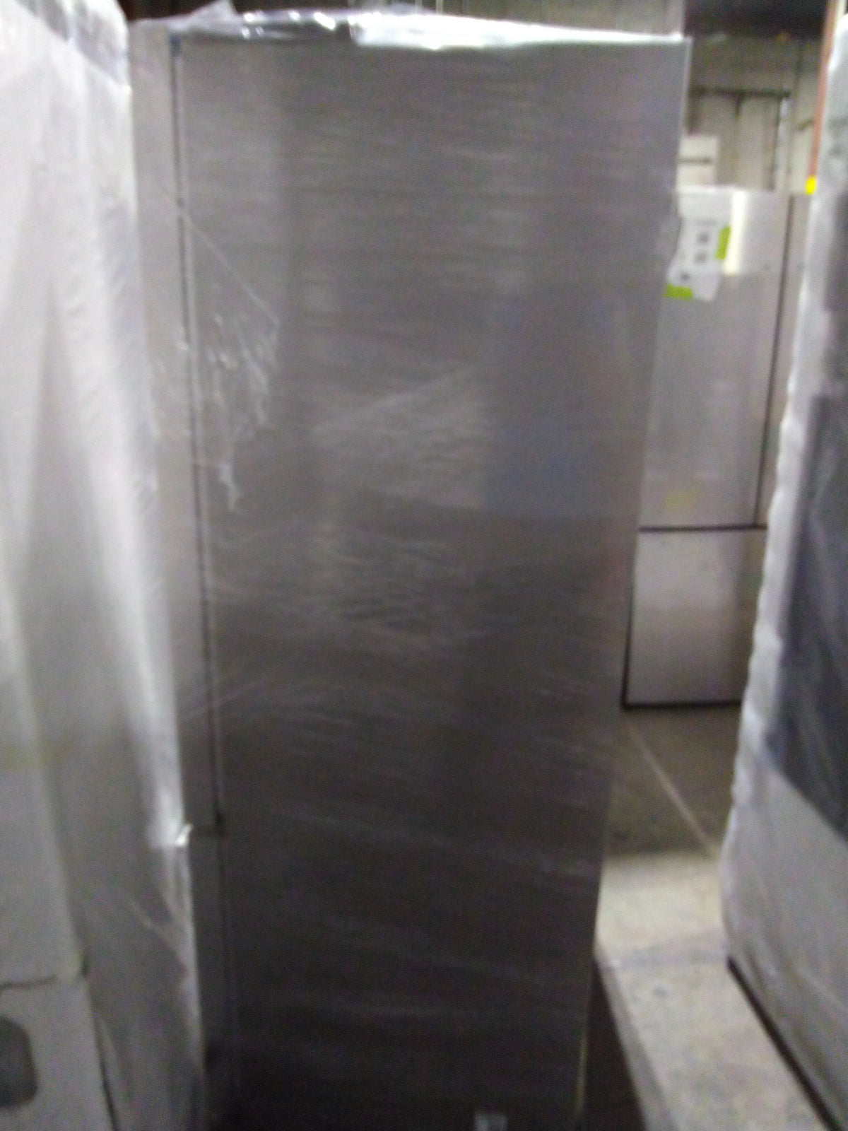 20 Cu Ft 36 Inch Fridge I682050