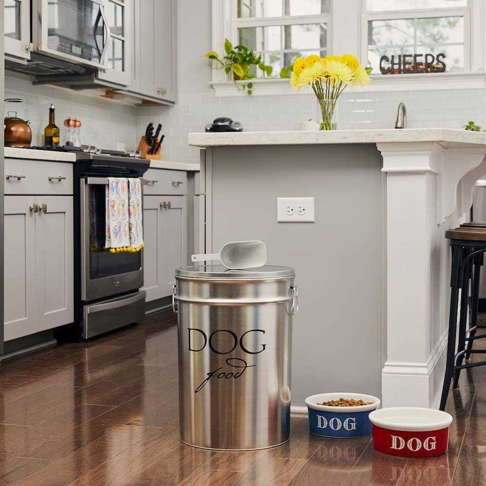 Classic Dog Food Storage Canister V825634