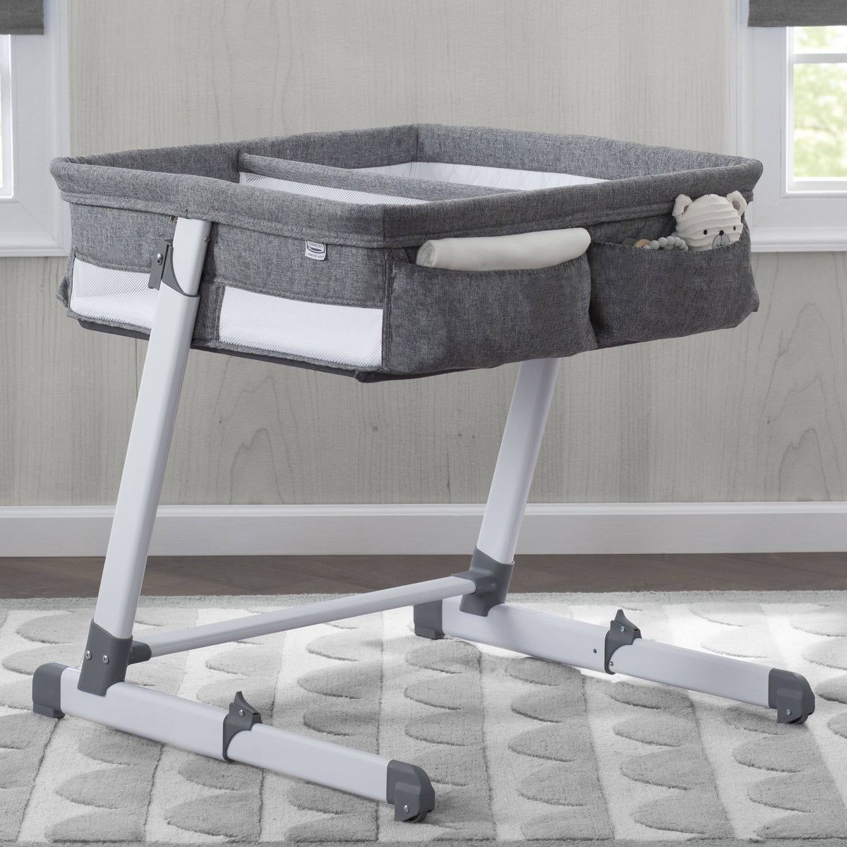 Twin City Sleeper Bassinet, Med Grey F85960